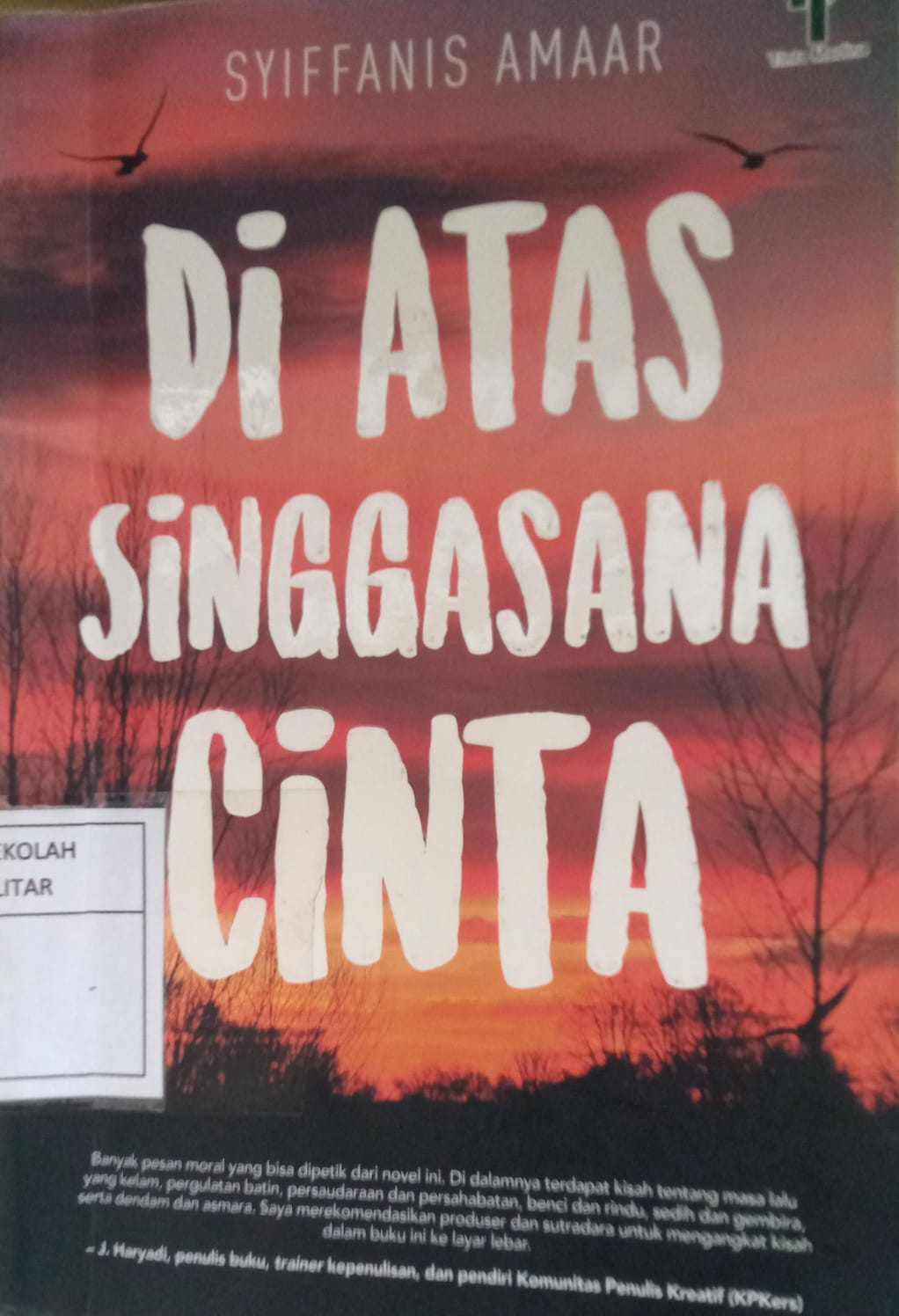 Di ATAS SINGGASANA CiNTA